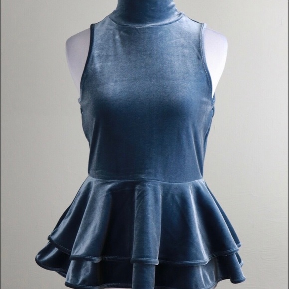 NWT Ronny Bobo Velvet Peplum tops - Picture 2 of 5
